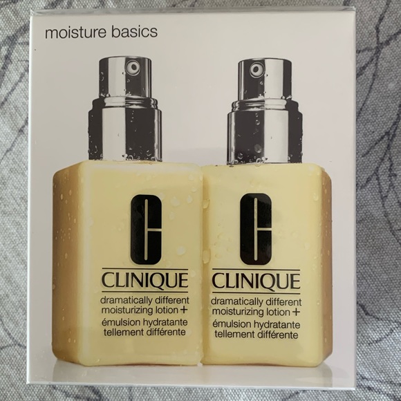 Dramatically Different Moisturizing Lotion+™ 4.2 oz X 2 - Picture 1 of 3